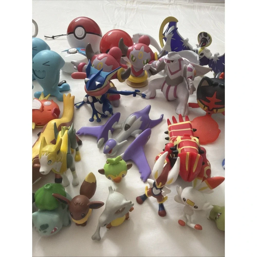 Mixed Lot Of Toys Pokemon Moncolle Figure Lot of 47 TOMY 2007- Present Huge Lots